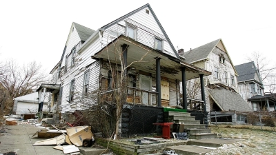 In Cleveland, mushrooms digest entire houses: How fungi can be used to clean up pollution