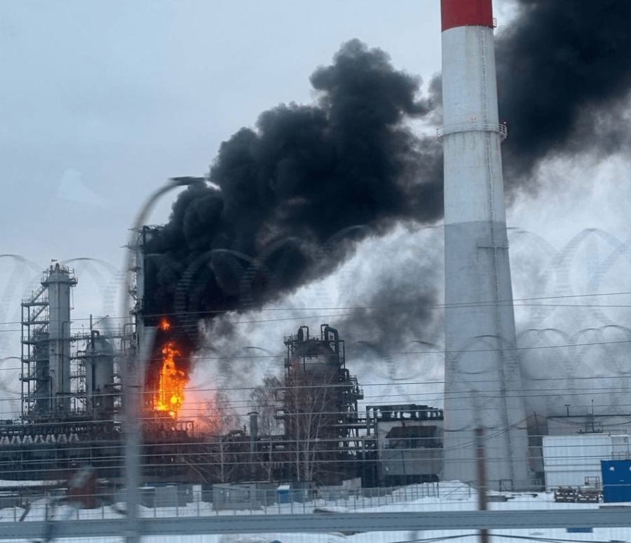 Gunvor: Russia Loses Nearly 600 Thousand Barrels a Day Due to Ukrainian Strikes on Refineries