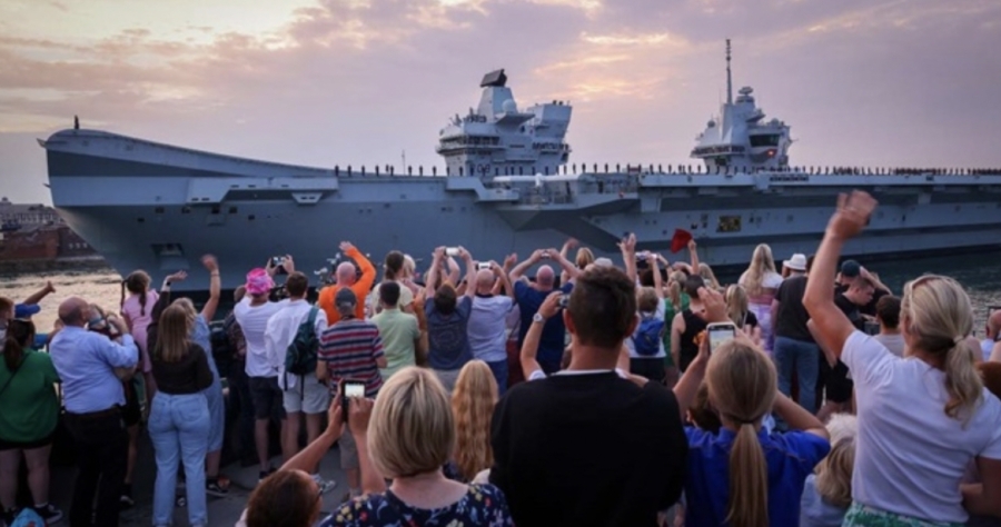 HMS Queen Elizabeth sails from Portsmouth to lead international carrier strike group deployment