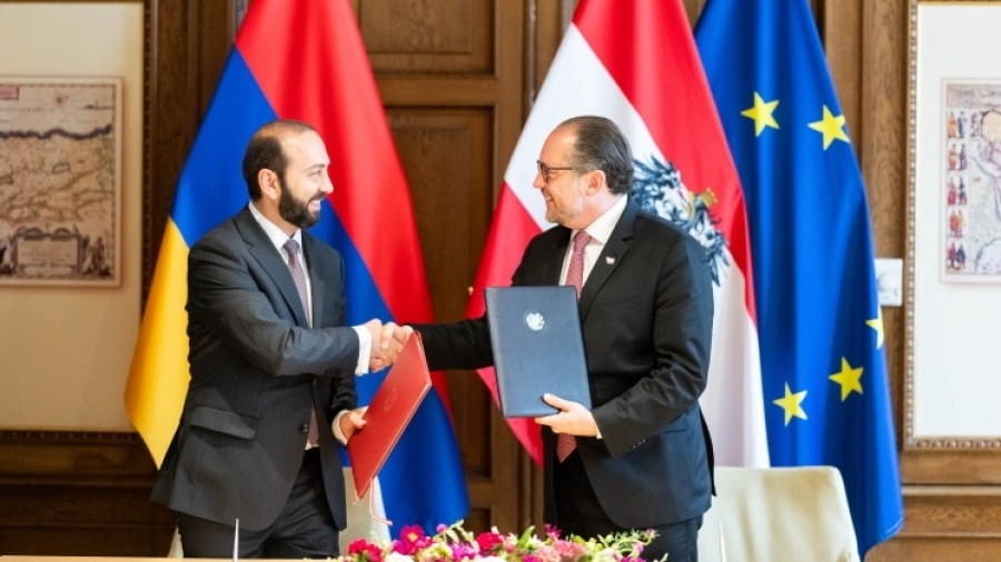 Austria’s FM Schallenberg and his Armenian counterpart Mirzoyan discussed migration and regional security