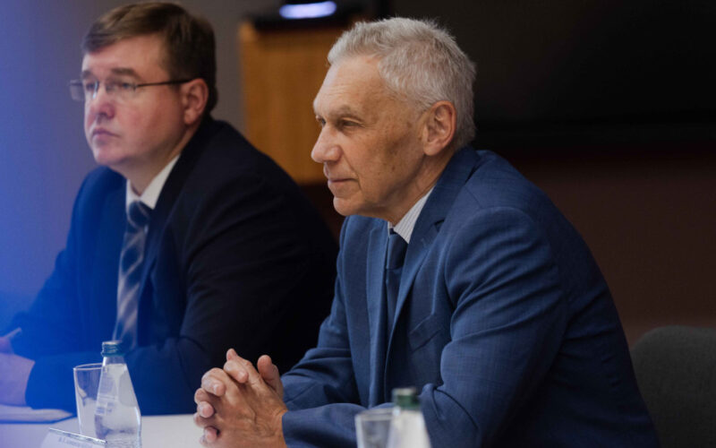 Predaja dela odgovornosti Kfora kosovskoj policiji “apsolutni apsurd”