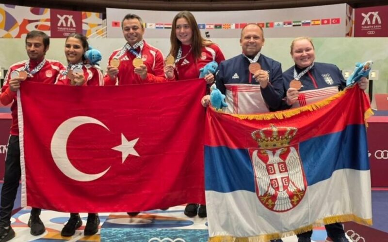 Bronza za Zoranu Arunović i Damira Mikeca u Tarantu