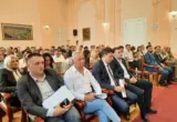 “Dizali su, pa spuštali ruke i zbunjeno gledali u kolege”: Kako se desilo da naprednjaci u Užicu glasaju protiv dočeka za Vučića