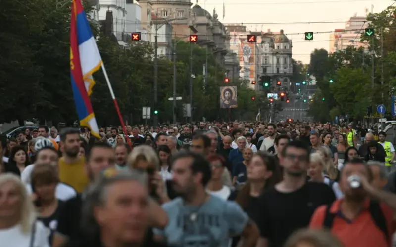 “Dok oni 22 meseca beže od odgovornosti i pravde, mi ponovo izlazimo na ulice”: Studenti najavili komemorativnu šetnju povodom obeležavanja pada nadstrešnice