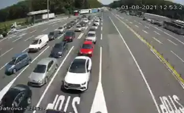 Gužve na putevima zbog završetka letnjih odmora, čekanje na nekoliko graničnih prelaza