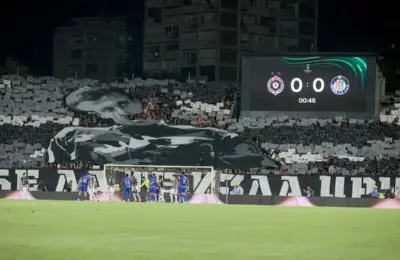 Kakav peh: “Grobari” pocepali koreografiju sa likom Saše Ilića