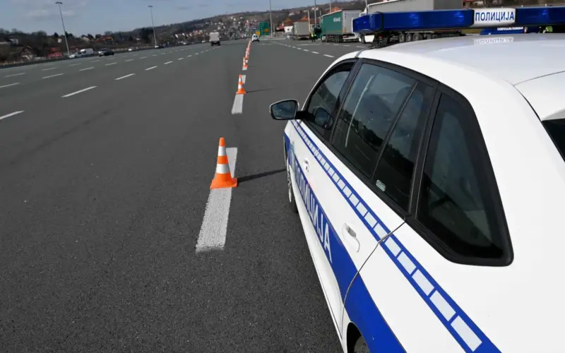 Lančani sudar između Zlatibora i Užica: Automobili smrskani, stvaraju se veliki zastoji na putu