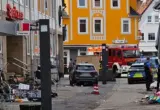 Nemačka: Automobil uleteo u pešačku zonu – osam osoba povređeno u Hofgajsmaru