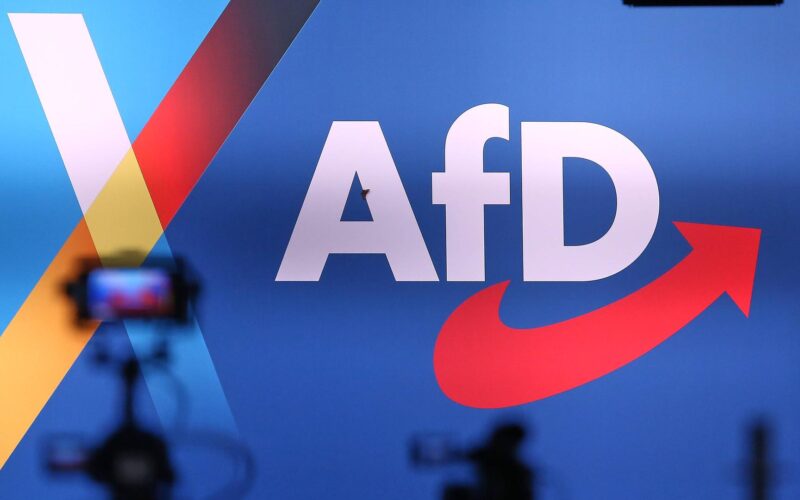 Nemačke škole zabranjuju olovke sa znakom AfD-a: „Ućutkuju učenike drugačijeg mišljenja“