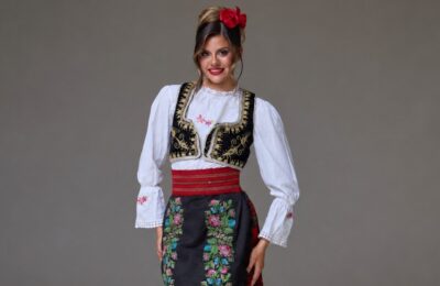 Nikolina Vujičić iz Čikaga nova Miss Universe Srbije 2026: Srpkinja iz Amerike osvojiła krunu u domovini
