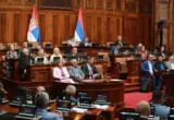 Opozicioni poslanici kritikovali kabine na biračkim mestima