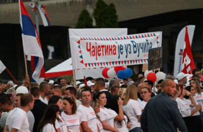 Počeo miting "Ujedinjena Srbija" u Užicu: Očekuje se obraćanje Vučića