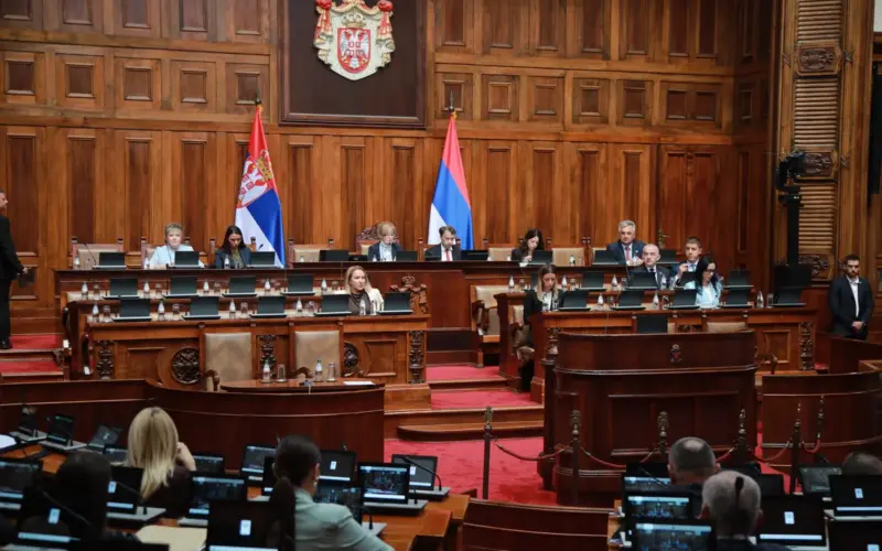 Poslanici Skupštine Srbije nastavljaju raspravu o amandmanima