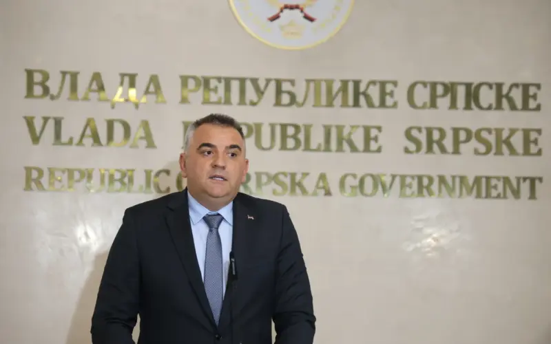 Premijer RS tvrdi da nije bilo primene sile na Palama: Policija prekinula akciju kada je identifikovan ambasador Srbije