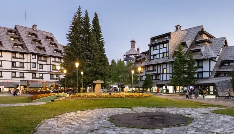 Propala prva prodaja JAT-ovih apartmana na Kopaoniku