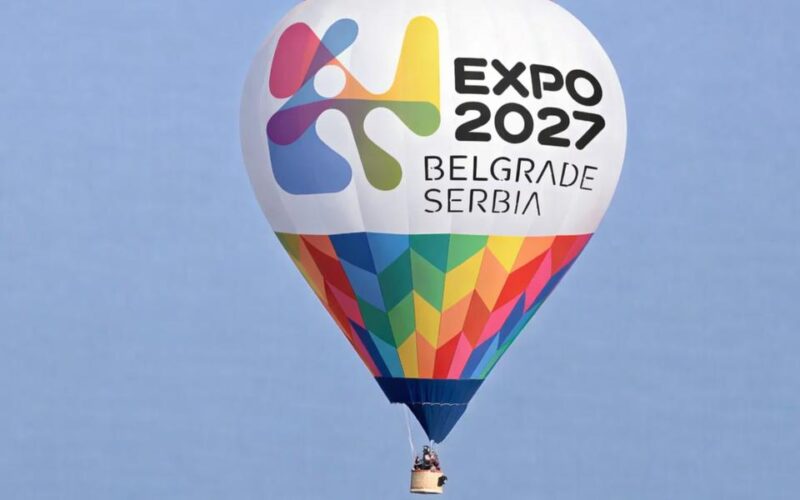 Prva atrakcija za EXPO 2027: Panoramski balon postavljaju na Adi
