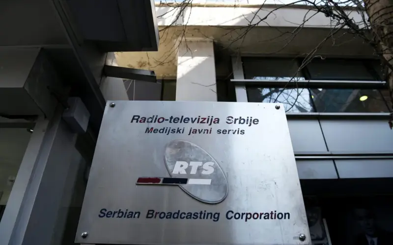 RTS se oglasio i objasnio šta je sa TV prenosima: Istovremeno igraju Zvezda, Partizan i Srbija i svi će morati da biraju