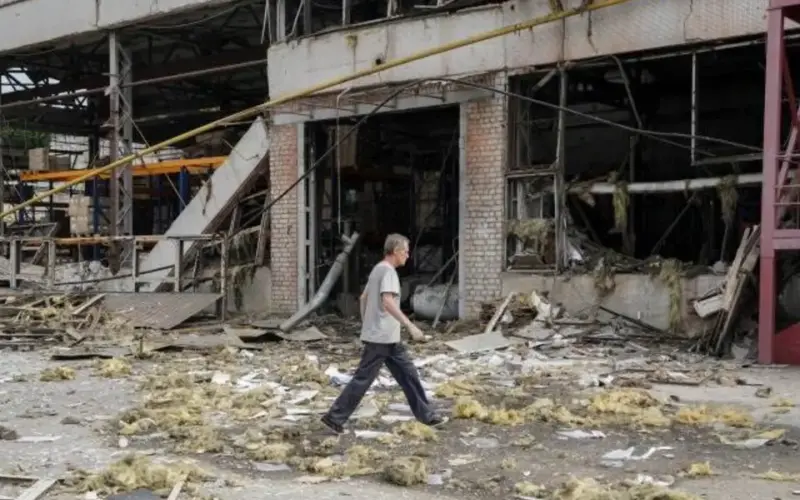 Rusija i Ukrajina razmenile žestoke udare: Poginulo najmanje 40 ljudi