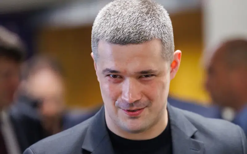 Smenjeni ministar odbrane šokirao Ukrajinu: „Polako gubimo rat protiv Rusije, imamo još nekoliko meseci“