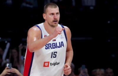 Srbija posle slabijeg početka razbila Island u Areni