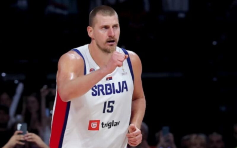 Srbija posle slabijeg početka razbila Island u Areni