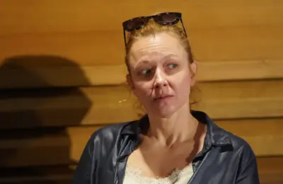 Svi su je voleli kao Danicu iz „Lajanja na zvezde“, a onda je nestala sa domaće scene: Napustila je Srbiju i počela da radi kao bebisiterka, a evo kako danas izgleda
