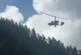 Tragedija u Italiji: Helikopter udario u kablove žičare, dve osobe poginule