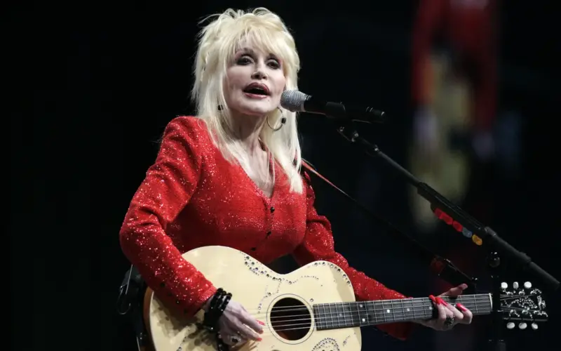 Doli Parton je imala težak početak karijere, a onda je doživela svetsku slavu: Bila je uspešna i u ovim poslovima