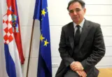 U Gruborima održana komemoracija za Srbe ubijene nakon Oluje, Pupovac držao govor