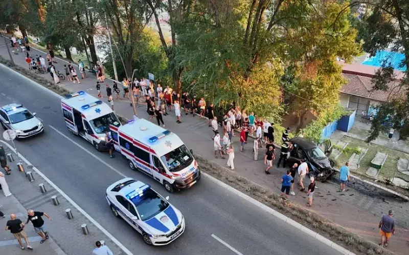 U Kraljevu dan žalosti na dan sahrane petogodišnje devojčice