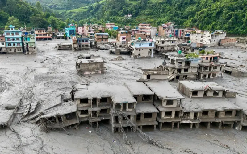 VIDEO Snimci katastrofe u Nepalu lede krv u žilama: Pogledajte kako je tačno nastala razorna bujica