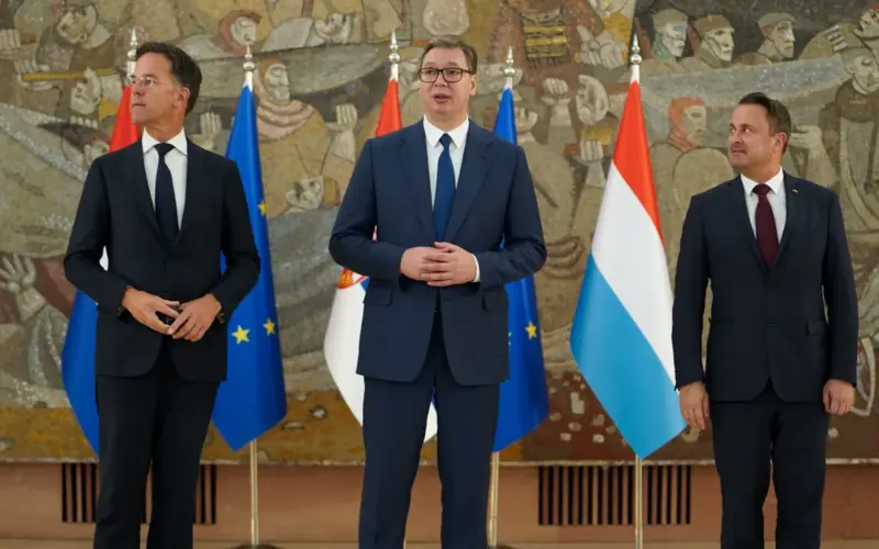 Vučić: Zatražio sam od Rutea da NATO ne dozvoli otvaranje mosta na Ibru