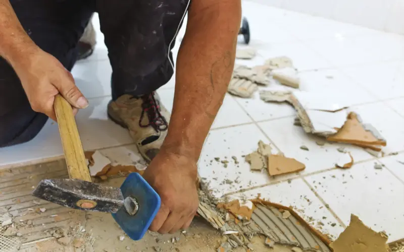 Zaboravite na keramičke pločice u kupatilu: Ovaj materijal je sve popularniji – čini prostor većim, a lakše se održava