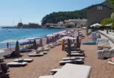 Zabrana kupanja na plaži u Crnoj Gori: U vodi pronađen povećan broj opasnih bakterija, podignuta crvena zastavica