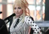 Zapostavila sebe dok je brinula o suprugu koji je umirao: Doli Parton je imala ozbiljne zdravstvene probleme