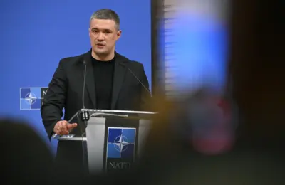 Zelenski dobio najopasnijeg rivala: Smenjeni ministar traži izbore usred rata, ankete donele veliko iznenađenje