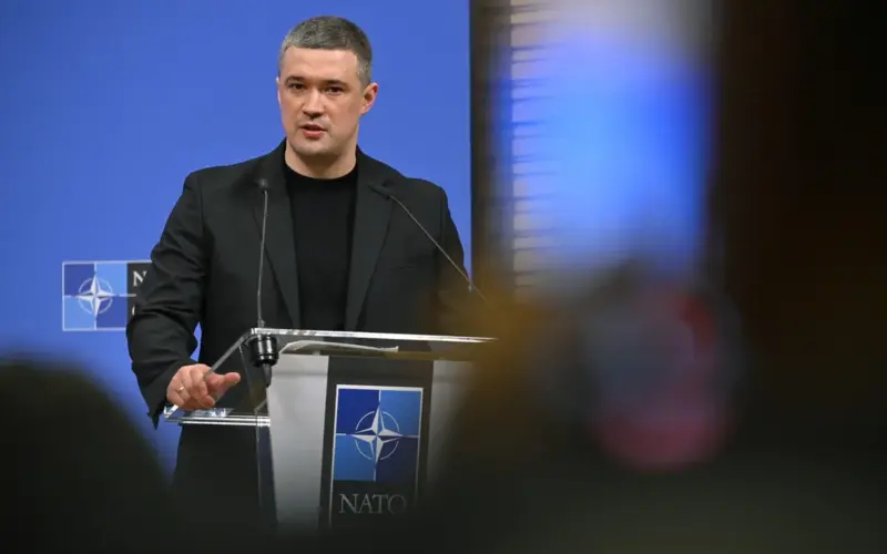 Zelenski dobio najopasnijeg rivala: Smenjeni ministar traži izbore usred rata, ankete donele veliko iznenađenje