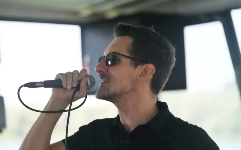 „Pesma im je smeće, a imaju silne milione“: Frontmen grupe S.A.R.S. o influenserima koji pokušavaju da se bave muzikom