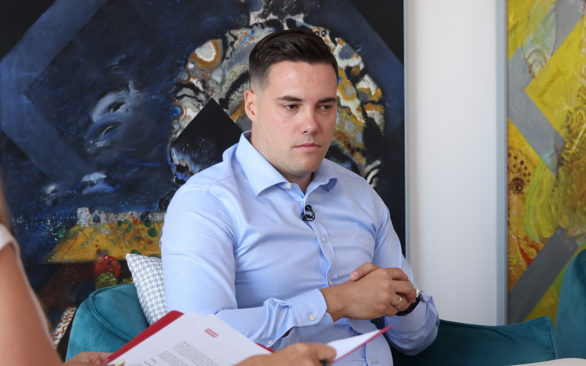 NIN / Zoran Ilić