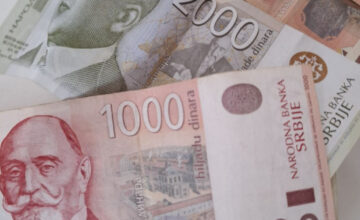 Državnu pomoć danas će dobiti oko 4,9 miliona građana, sutra oko milion