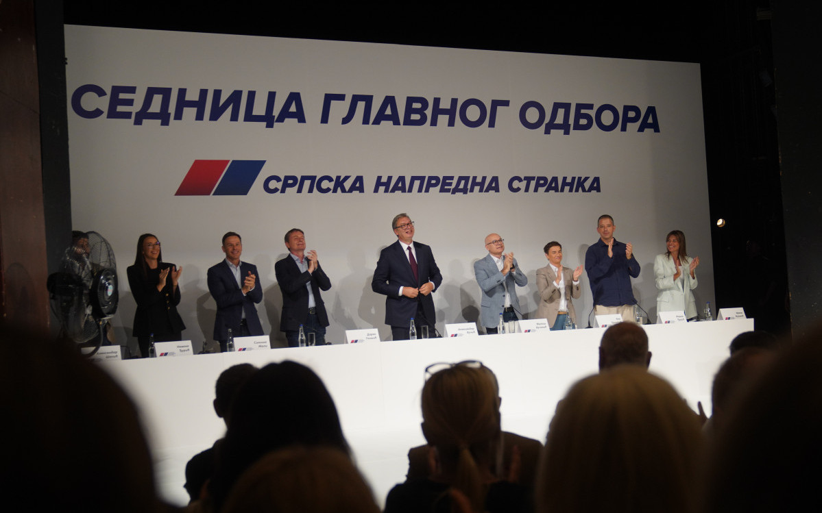 Glavni odbor SNS doneo odluku da Vučić bude nosilac liste i kandidat za predsednika vlade