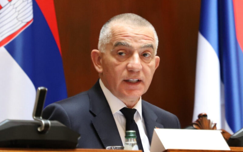 Zakon o vojsci nije mogao da se primeni na Ratka Mladića