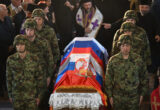 Mladić sahranjen kako je porodica odlučila, država osigurala bezbednost