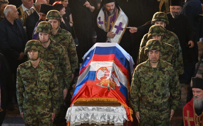 Mladić sahranjen kako je porodica odlučila, država osigurala bezbednost
