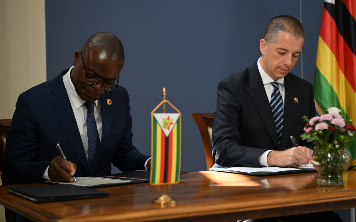 Srbija i Zimbabve potpisali dva memoranduma; Zimbabve ponovo otvara ambasadu u Beogradu