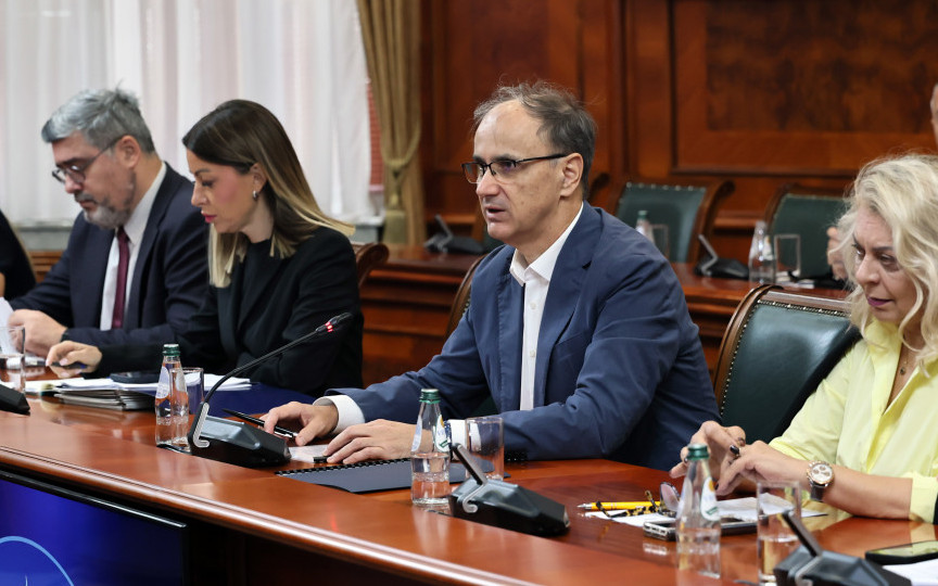 Macut: Država će nastaviti da rešava problem vozača u Šengenskom prostoru