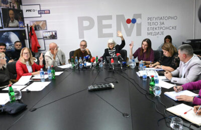 Članovi REM-a predlažu proširivanje monitoringa na više televizija