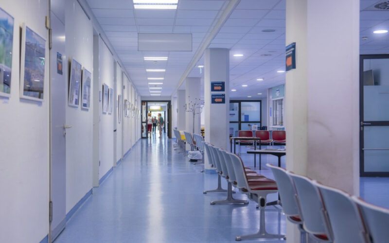eBolovanje od 1. januara 2027. obavezno i za preduzetnike koji imaju zaposlene