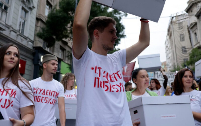 Studenti protiv sankcija Rusiji, Vučić tvrdi da bi odluke donosio neko iz plenuma