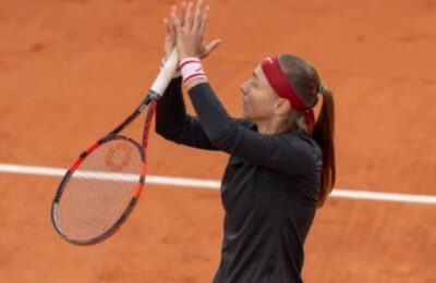 Aleksandra Krunić operisala koleno, čeka je duga pauza